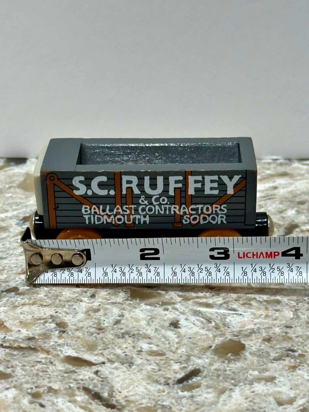 Thomas & Friends Wooden Railway SC Ruffey Troublesome Truck 2006 Learning Curve